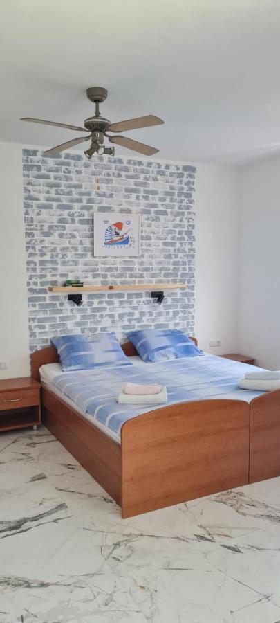 Apartmani Centar Seline Paklenica Exterior foto